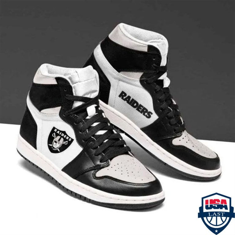 LJ14A5mu-TH070422-44xxxLas-Vegas-Raiders-NFL-ver-4-Air-Jordan-High-Top-Sneaker-Shoes2.jpg