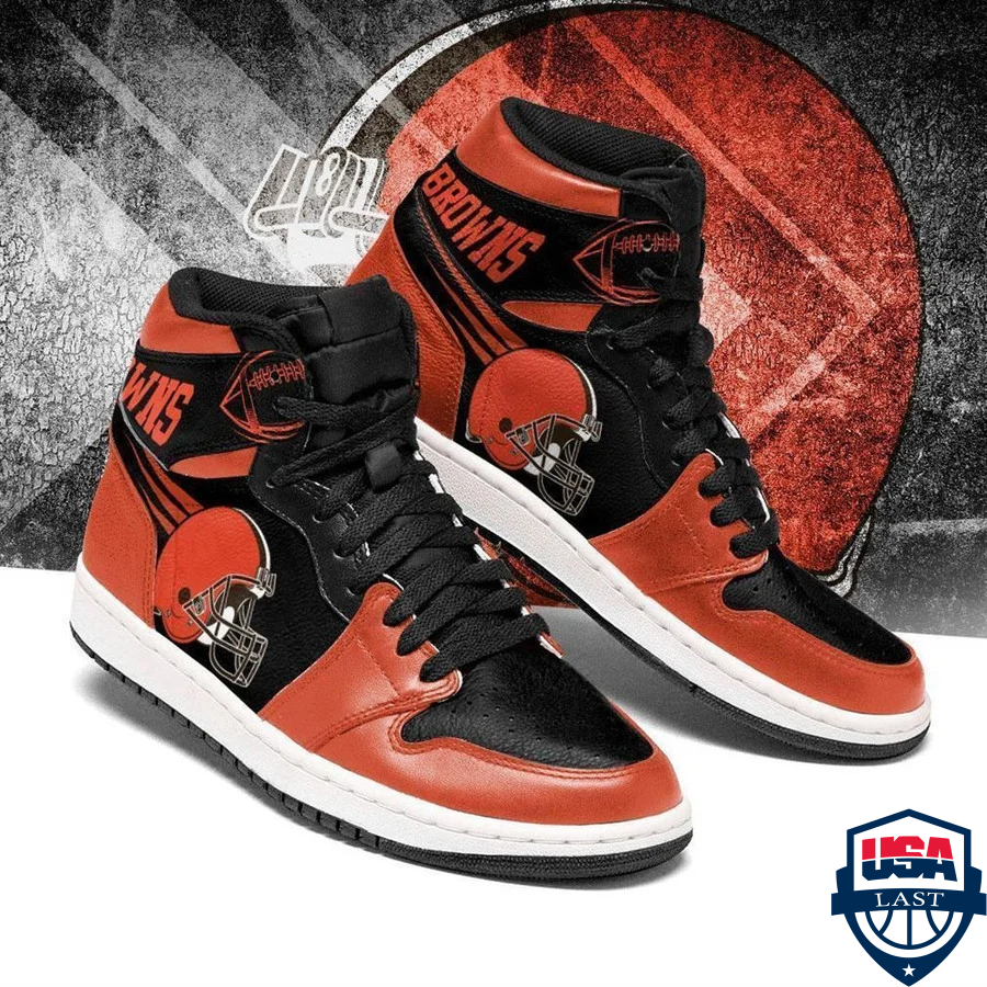 mE4TVWvg-TH070422-55xxxCleveland-Browns-NFL-ver-3-Air-Jordan-High-Top-Sneaker-Shoes3.jpg