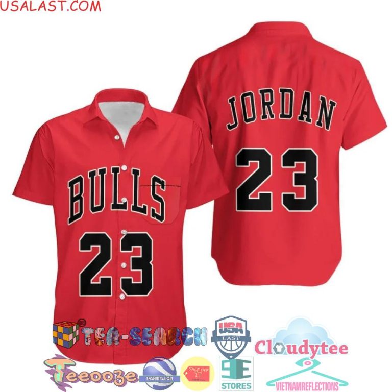 mIT3T9GH-TH250422-32xxxChicago-Bulls-NBA-Michael-Jordan-23-Throwback-Red-Hawaiian-Shirt2.jpg