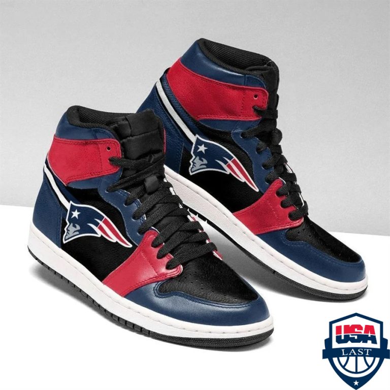 nHgYJKT8-TH080422-31xxxNew-England-Patriots-NFL-ver-7-Air-Jordan-High-Top-Sneaker-Shoes3.jpg