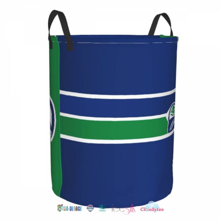 uZHS3emR-T060422-067xxxNFL-Seattle-Seahawks-Logo-Laundry-Basket-3.jpg
