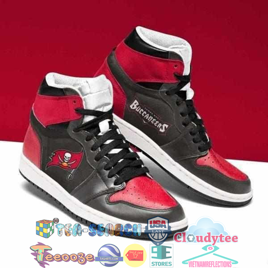 wZgiHDX6-TH160422-11xxxTampa-Bay-Buccaneers-NFL-ver-6-Air-Jordan-High-Top-Sneaker-Shoes3.jpg