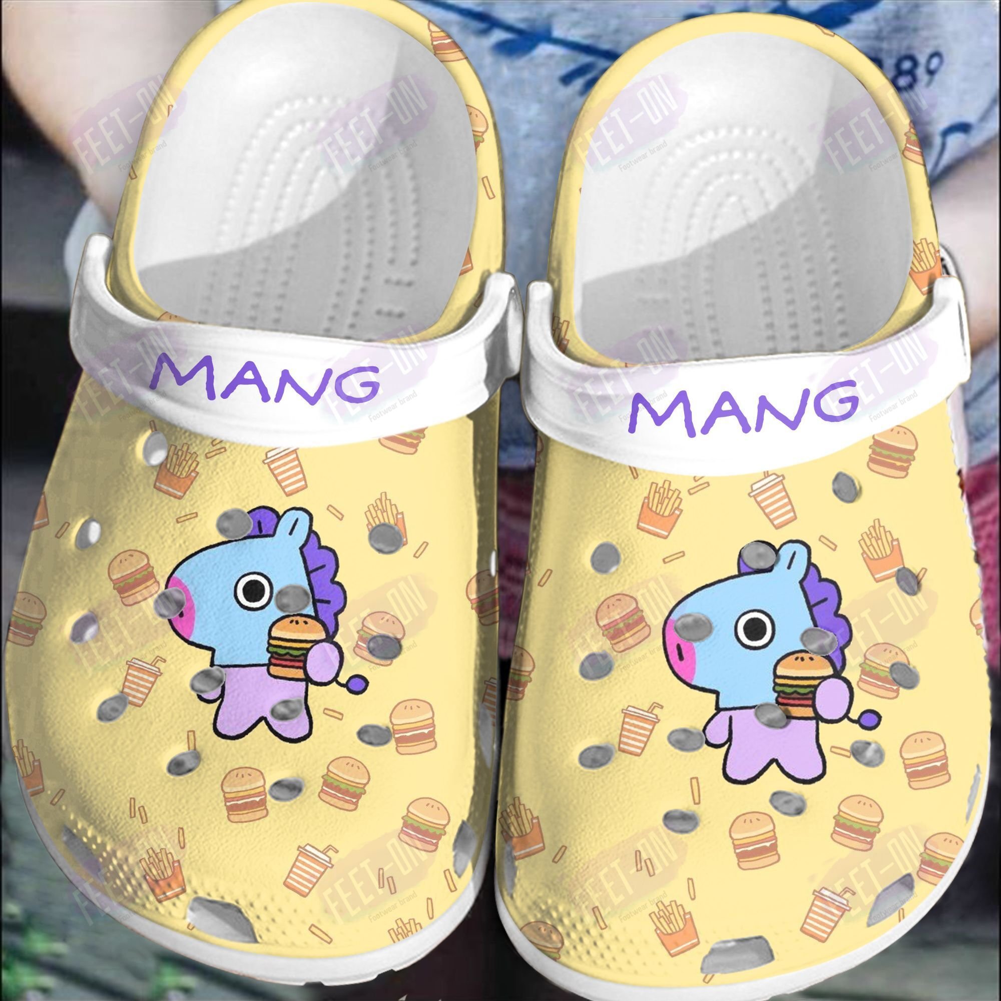 BEST Mang BT21 BTS crocs crocband Shoes