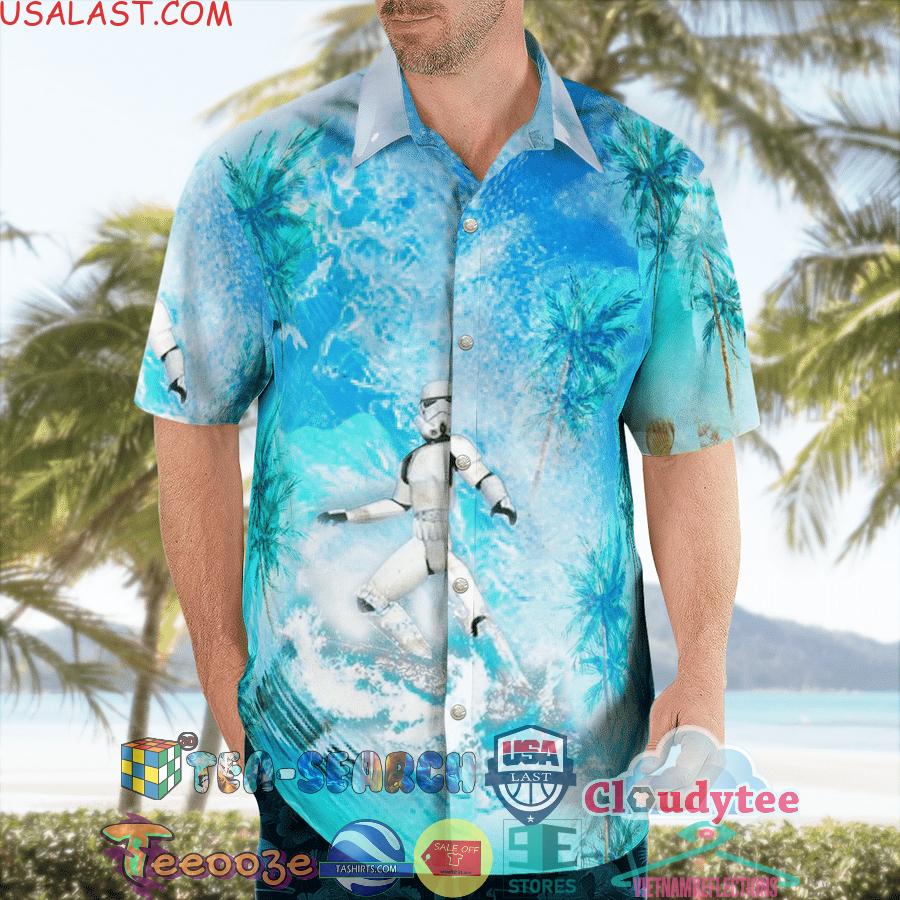 YEnDqrAO-TH040522-08xxxStar-Wars-Stormtrooper-Surfing-Aloha-Summer-Beach-Hawaiian-Shirt3.jpg