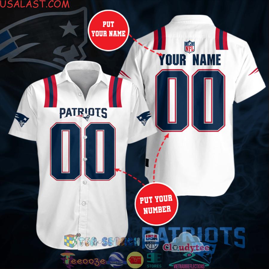 Personalized New England Patriots NFL Team White All Over Print Hawaiian Shirt