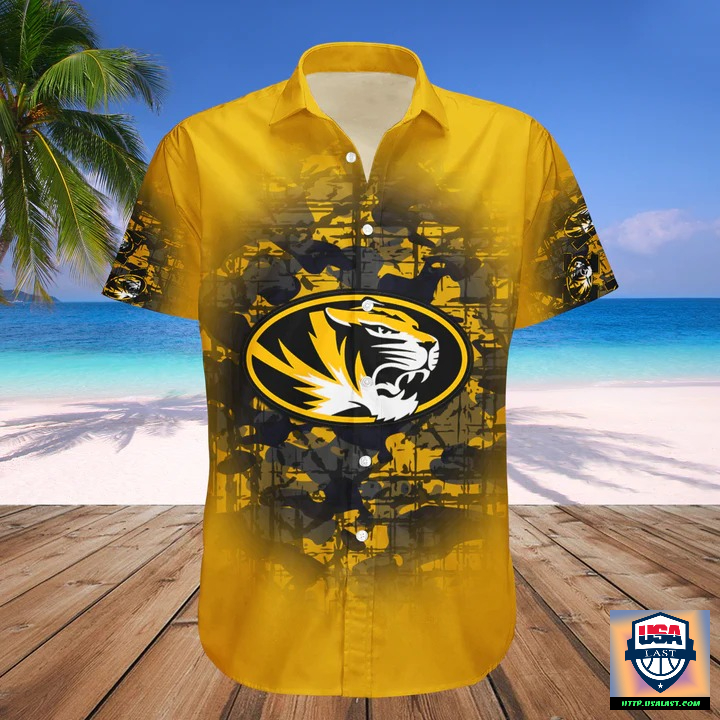 WceRQc5V-T210622-54xxxMissouri-Tigers-Camouflage-Vintage-Hawaiian-Shirt-1.jpg