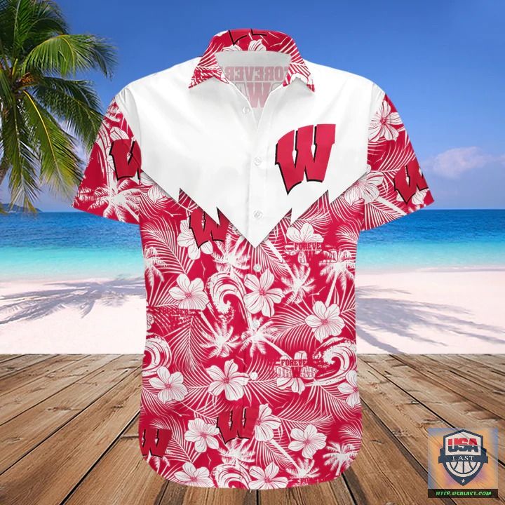 Luxurious Wisconsin Badgers NCAA Tropical Seamless Hawaiian Shirt