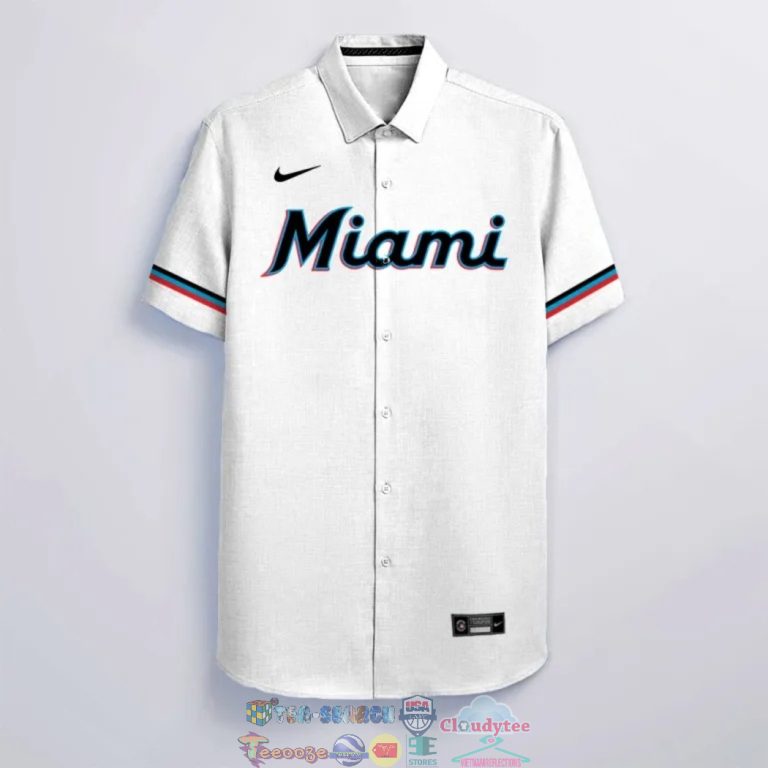 XquPrZZs-TH270622-49xxxAmazing-Miami-Marlins-MLB-Personalized-Hawaiian-Shirt2.jpg