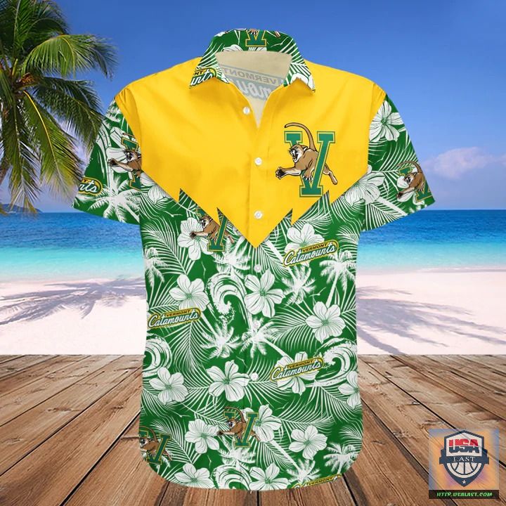 The Great Vermont Catamounts NCAA Tropical Seamless Hawaiian Shirt