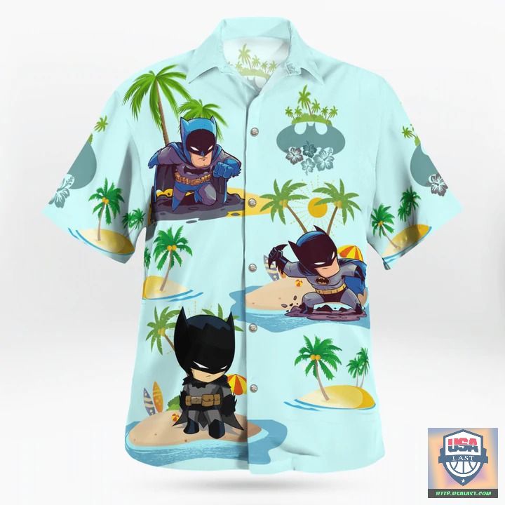 blK7jg8W-T150622-12xxxCute-Batman-On-Beach-Blue-Hawaiian-Shirt-1.jpg