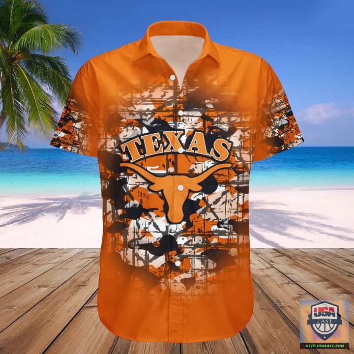 skyZWPzM-T180622-54xxxTexas-Longhorns-Camouflage-Vintage-Hawaiian-Shirt-1.jpg