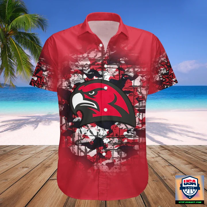 x9qwuy1E-T210622-58xxxMiami-RedHawks-Camouflage-Vintage-Hawaiian-Shirt-1.jpg