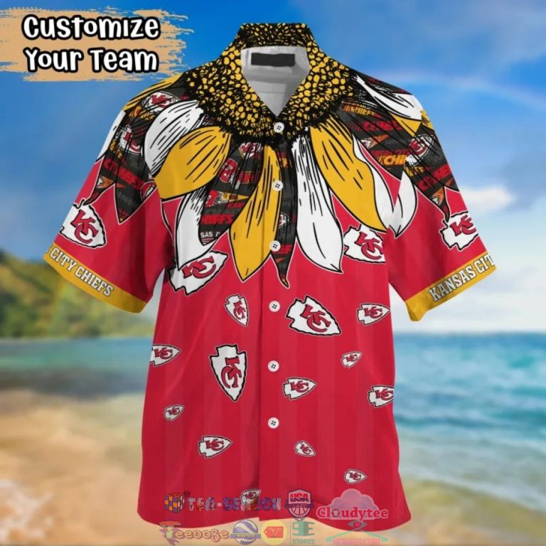 AS4rrh47-TH050722-08xxxKansas-City-Chiefs-NFL-Native-Feather-Hawaiian-Shirt2.jpg