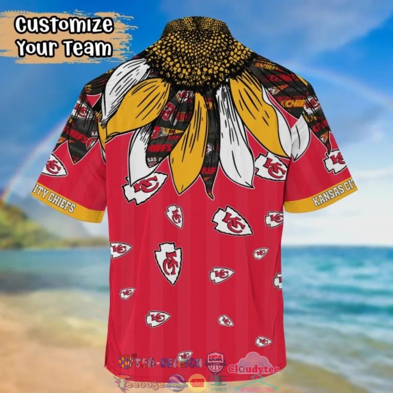 DYEzEUNd-TH050722-08xxxKansas-City-Chiefs-NFL-Native-Feather-Hawaiian-Shirt1.jpg