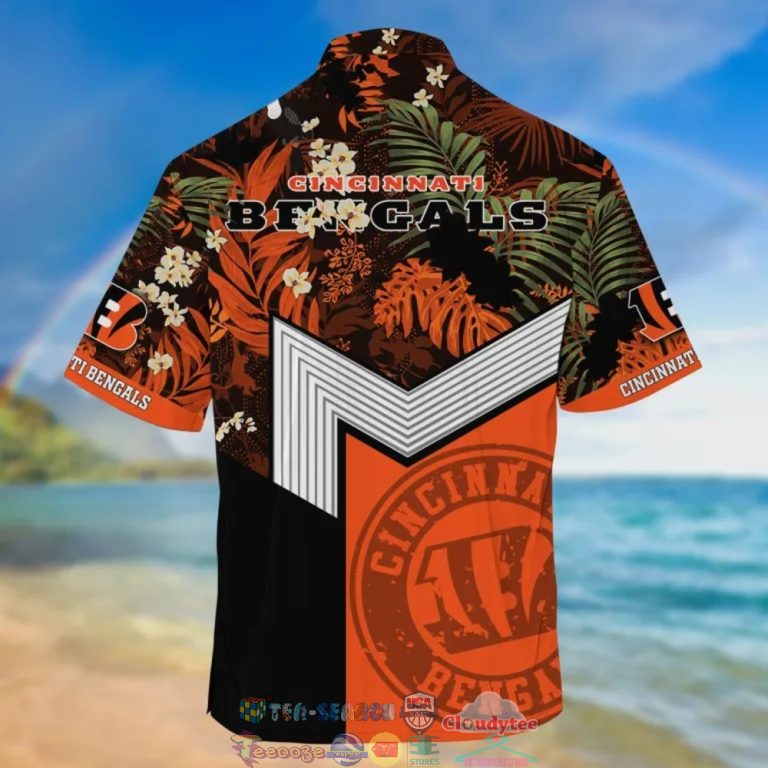 FDTE6wvq-TH110722-06xxxCincinnati-Bengals-NFL-Tropical-Hawaiian-Shirt-And-Shorts1.jpg