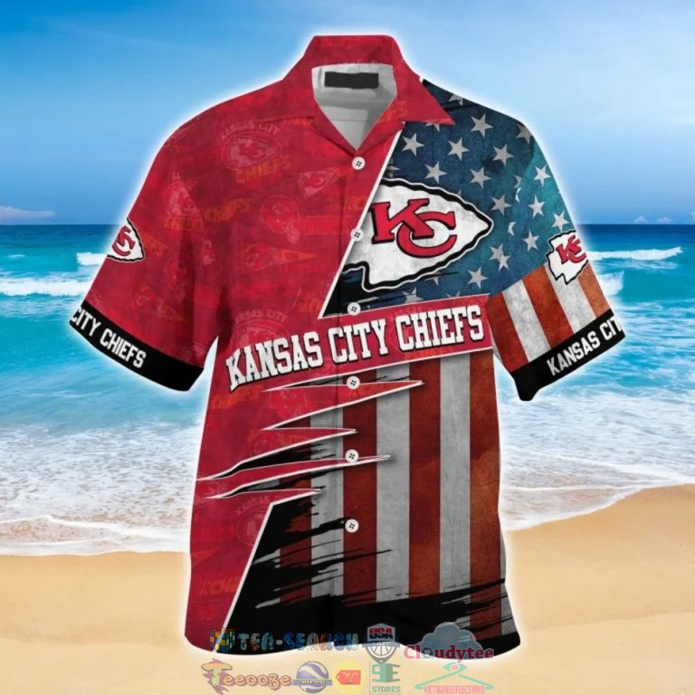 KZcuJ5pp-TH050722-40xxxKansas-City-Chiefs-NFL-American-Flag-Hawaiian-Shirt2.jpg