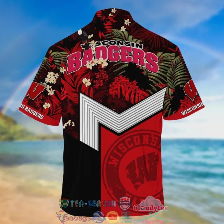 Sp5wlzD5-TH120722-03xxxWisconsin-Badgers-NCAA-Tropical-Hawaiian-Shirt-And-Shorts1.jpg