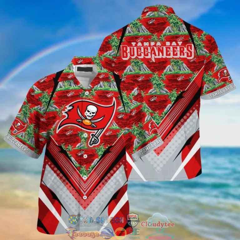 TH010722-27xxxTampa-Bay-Buccaneers-NFL-Island-Palm-Tree-Hawaiian-Shirt3.jpg