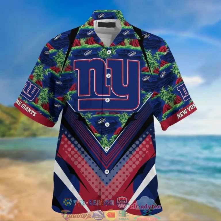 TH010722-60xxxNew-York-Giants-NFL-Island-Palm-Tree-Hawaiian-Shirt2.jpg