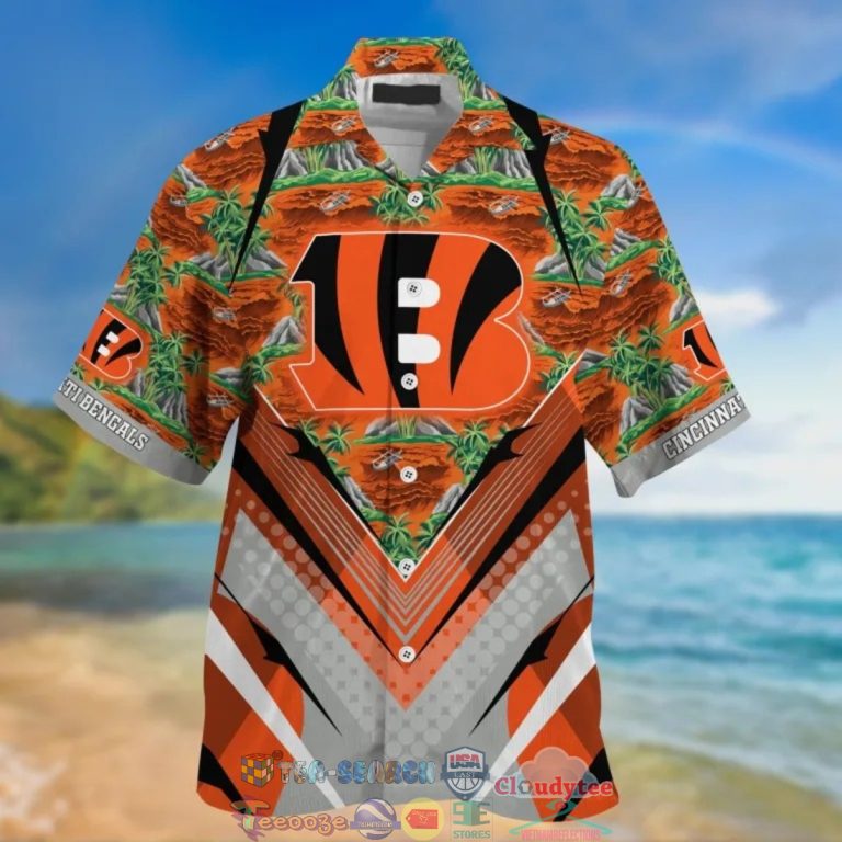 gR16Db42-TH030722-38xxxCincinnati-Bengals-NFL-Island-Palm-Tree-Hawaiian-Shirt2.jpg