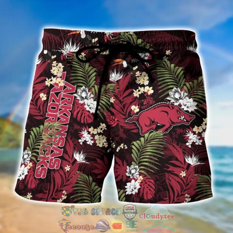 mNkrPjfw-TH120722-01xxxArkansas-Razorbacks-NCAA-Tropical-Hawaiian-Shirt-And-Shorts.jpg