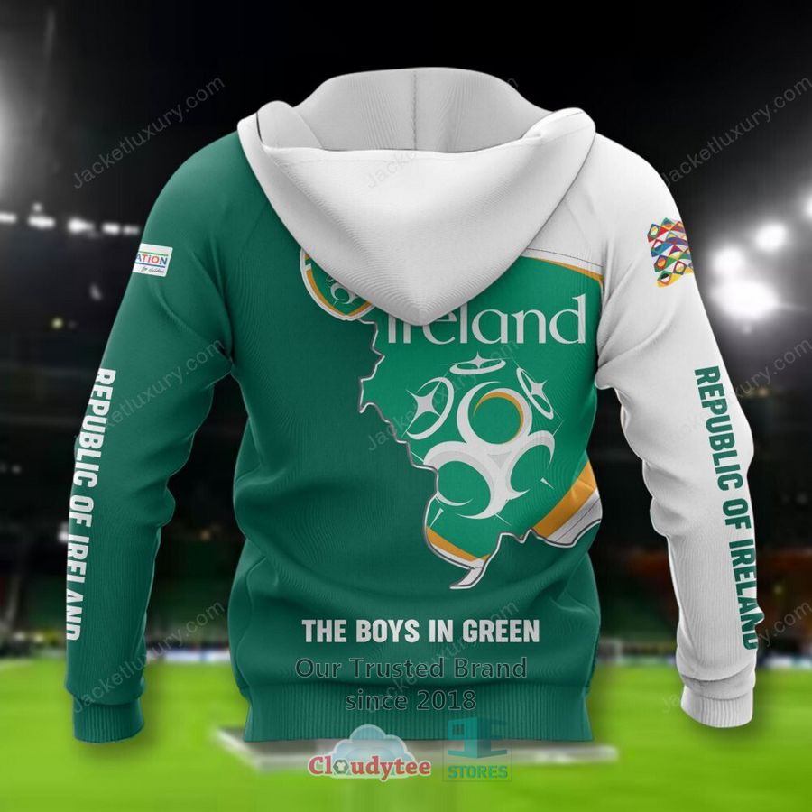 NEW Republic of Ireland The Boys In Green national football team Shirt, Short 3