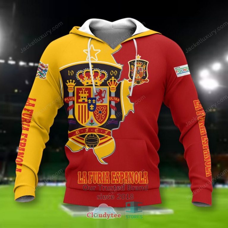 NEW Spain La Furia Espanola national football team Shirt, Short 13