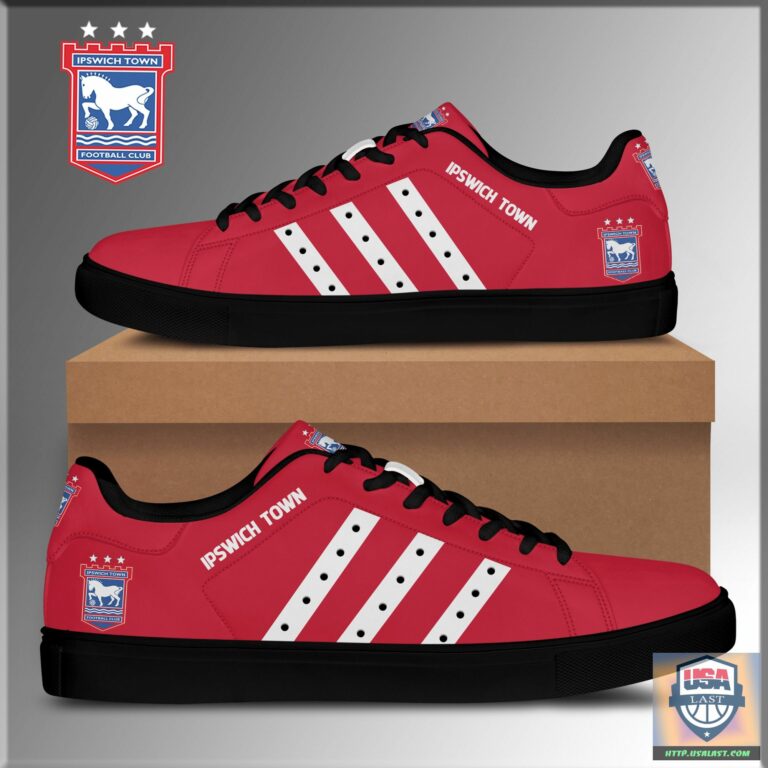 AquJf3S7-T170822-51xxxIpstown-F.C-Red-Stan-Smith-Shoes.jpg