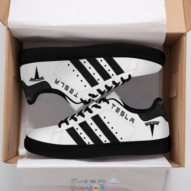 QySj4IQy-TH270822-55xxxTesla-Black-Stripes-Style-5-Stan-Smith-Low-Top-Shoes3.jpg
