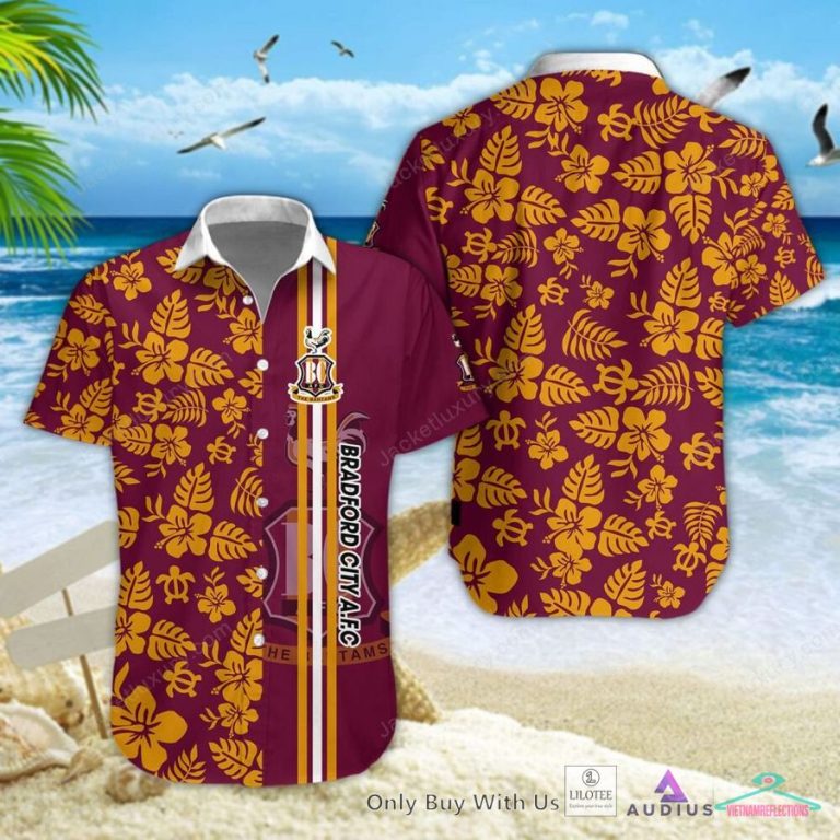 Bradford City Hibicus Hawaiian Shirt - Out of the world