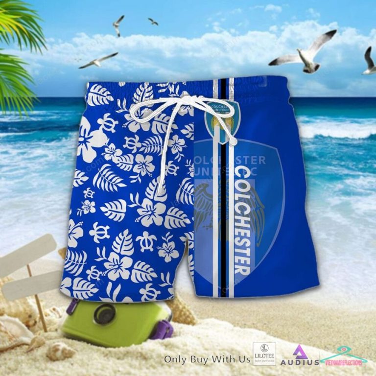 Colchester United Hibicus Hawaiian Shirt - Eye soothing picture dear
