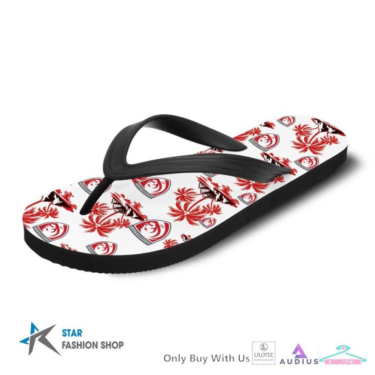 Gloucester Rugby Flip Flop - Bless this holy soul, looking so cute