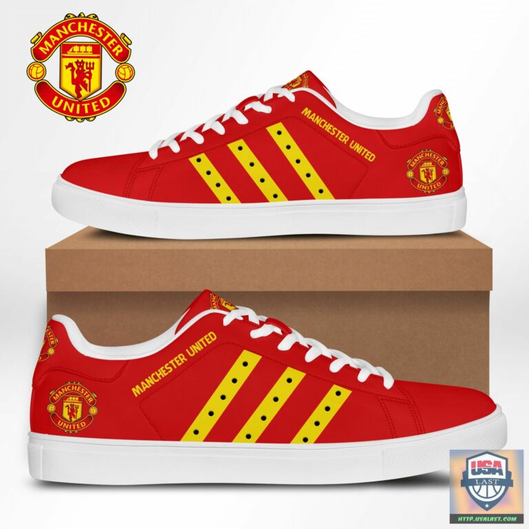 ht0GEyWV-T170822-56xxxManchester-United-F.C-Red-Skate-Low-Shoes-1.jpg