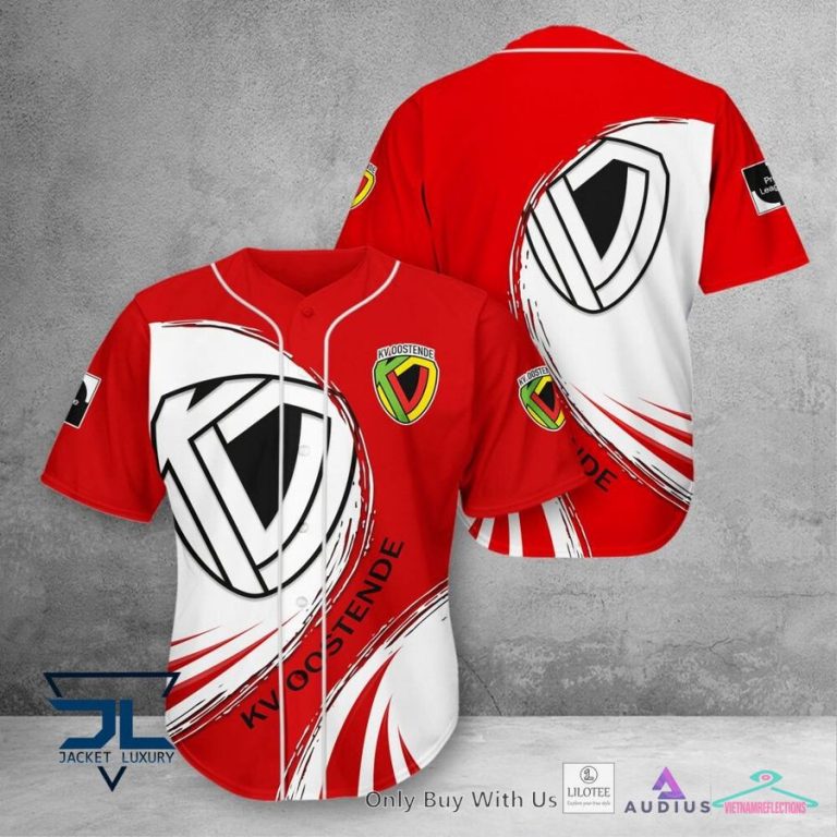 kv-oostende-red-white-hoodie-shirt-11-43840.jpg