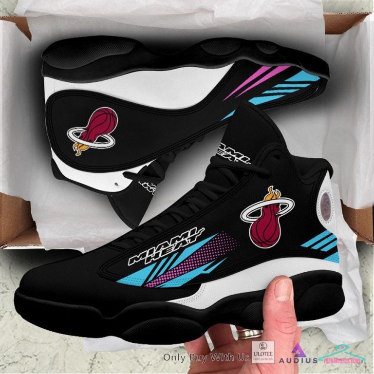 Miami Heat Air Jordan 13 Sneaker - Mesmerising