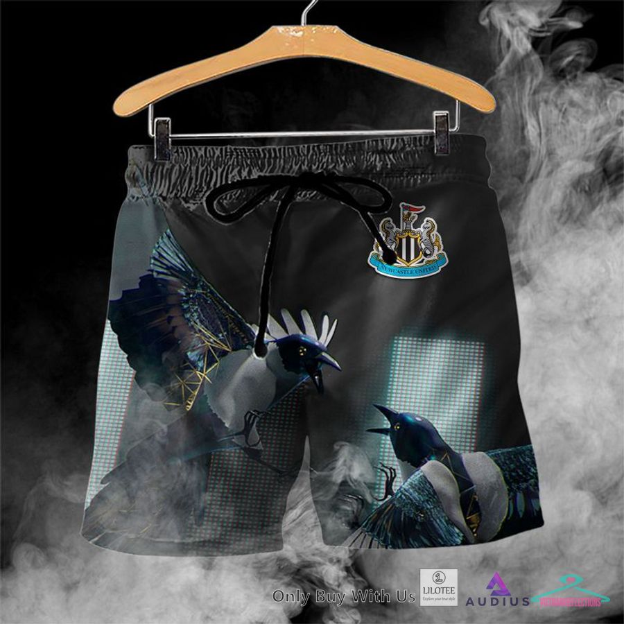 NEW Newcastle United F.C Black Hoodie, Pants 10