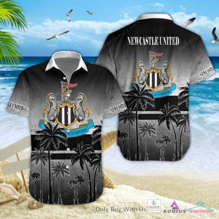 NEW Newcastle United F.C Coconut Hawaiian Shirt, Short 11