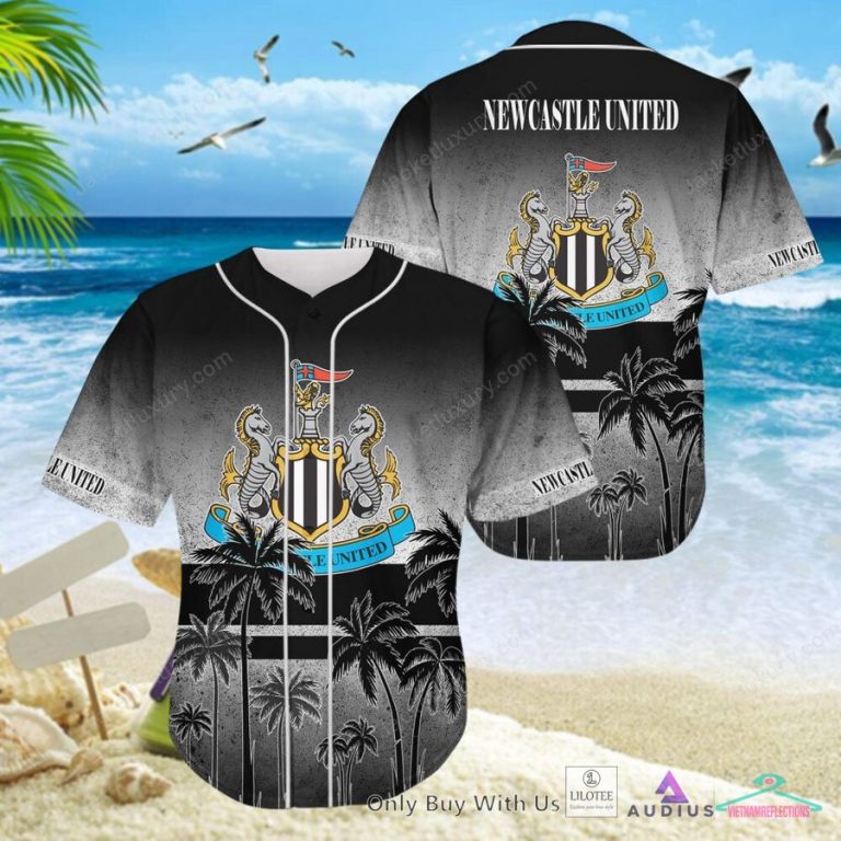 NEW Newcastle United F.C Coconut Hawaiian Shirt, Short 15
