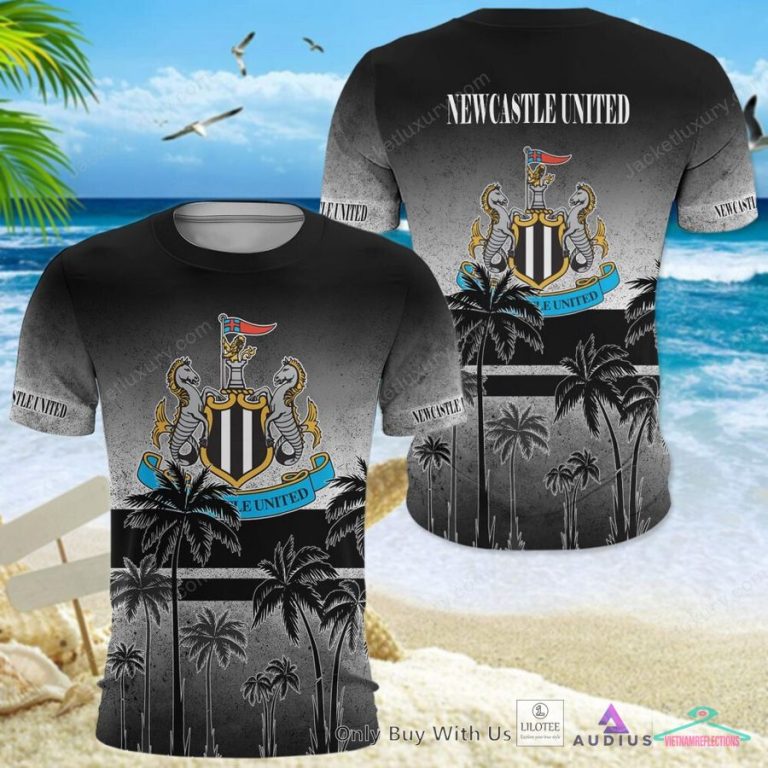 NEW Newcastle United F.C Coconut Hawaiian Shirt, Short 18