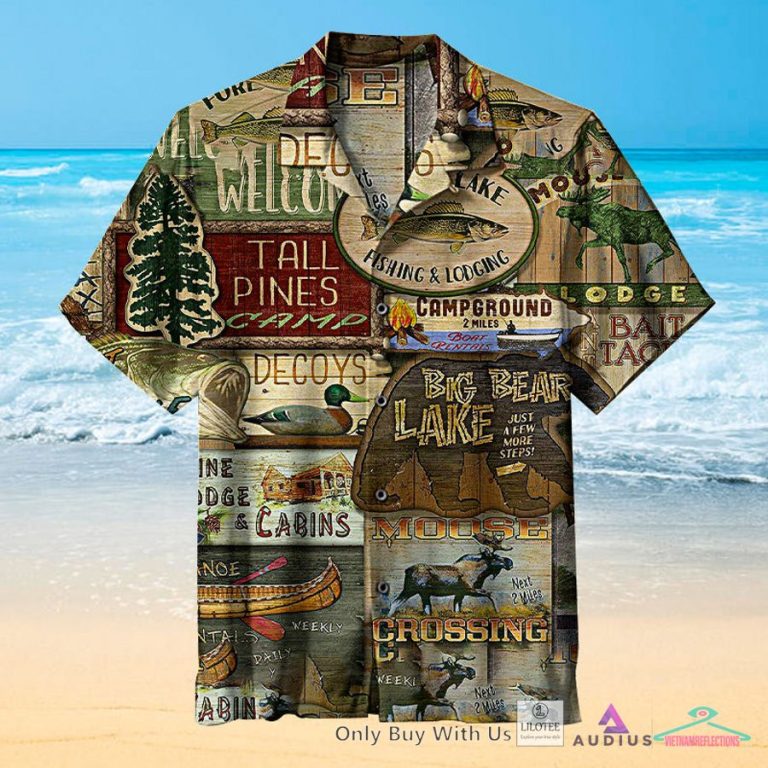 Rustic Lodge: Rustic Signs Casual Hawaiian Shirt - Out of the world