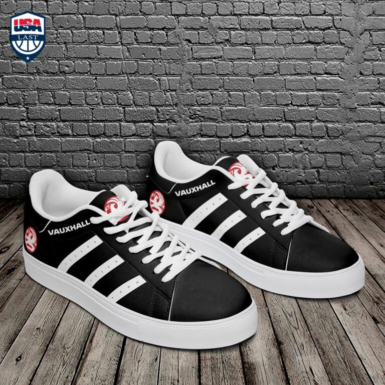 vauxhall-white-stripes-stan-smith-low-top-shoes-1-Y8eBd.jpg