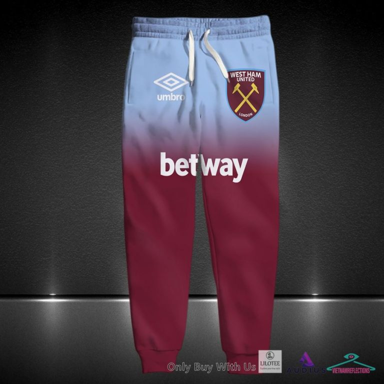 NEW West Ham United F.C betway Hoodie, Pants 15