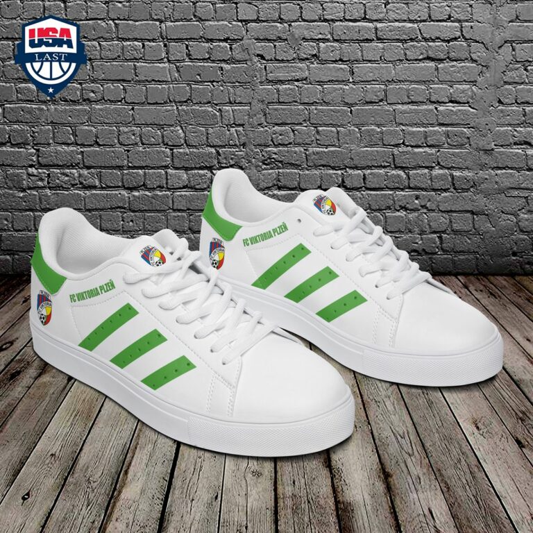 FC Viktoria Plzen Green Stripes Stan Smith Low Top Shoes - Stunning