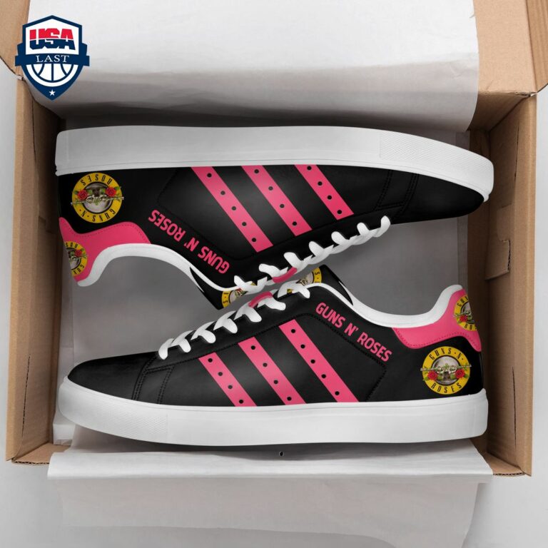 guns-n-roses-pink-stripes-style-1-stan-smith-low-top-shoes-7-oSpfj.jpg