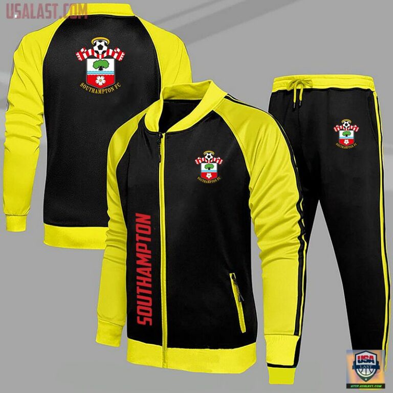 Southampton F.C Sport Tracksuits Jacket - Which place is this bro?