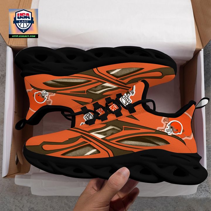 Cleveland Browns NFL Clunky Max Soul Shoes New Model - Good look mam