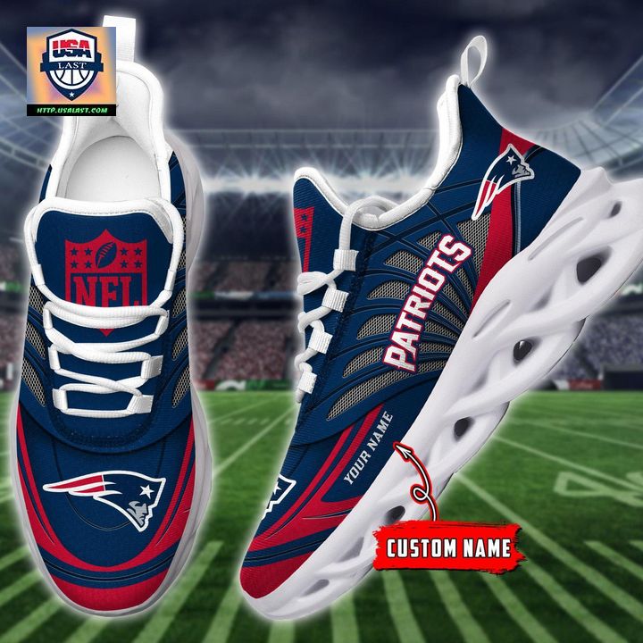 nfl-new-england-patriots-personalized-max-soul-chunky-sneakers-v1-3-GStUt.jpg
