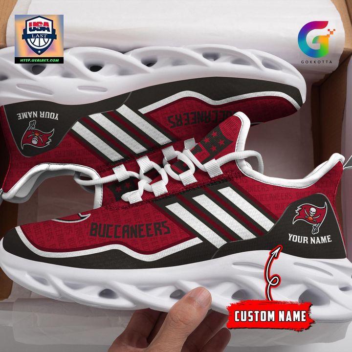 nfl-tampa-bay-buccaneers-personalized-max-soul-chunky-sneakers-v1-1-OWH3t.jpg