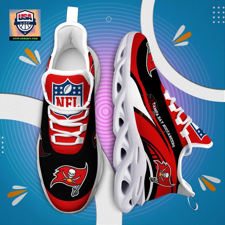 Tampa Bay Buccaneers NFL Customized Max Soul Sneaker